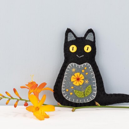 Flora the Flower Cat Felt Ornament