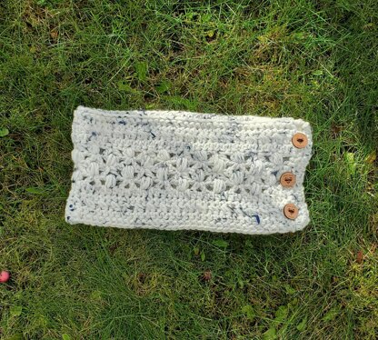 Brie Snowdrift Cowl