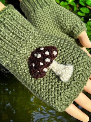 Mushroom Fingerless Gloves