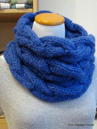 Ravensdowne Cowl