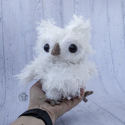 Owl Snowy knitted flat