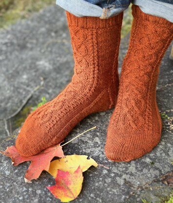 Seed Fall Moon Socks