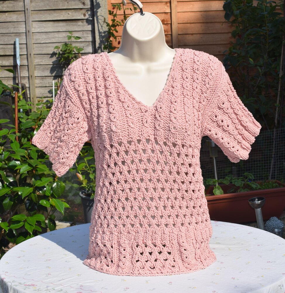 Sweet Sharona Knitting pattern by LaMode Knits | LoveCrafts