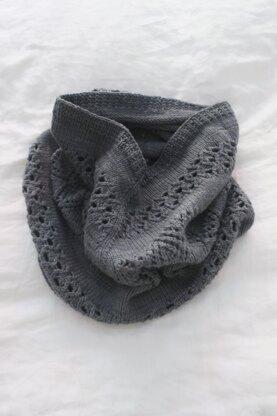 Taimana Cowl