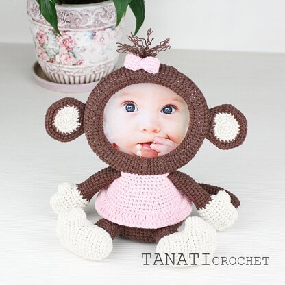 Crochet Pattern of Photo Frame Loving MONKEY