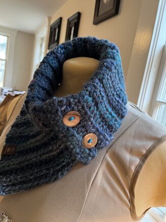 Snuggly Yarn Hug for a Bestie #3
