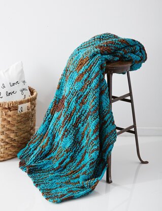 Big Basketweave Blanket in Bernat Blanket