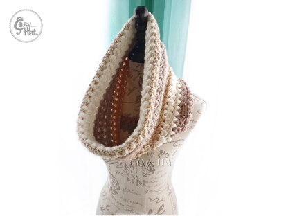Pebbles and Pearls Cowl