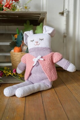 Sweet and Simple Bunnies in Lion Brand 24/7 Cotton DK - Downloadable PDF