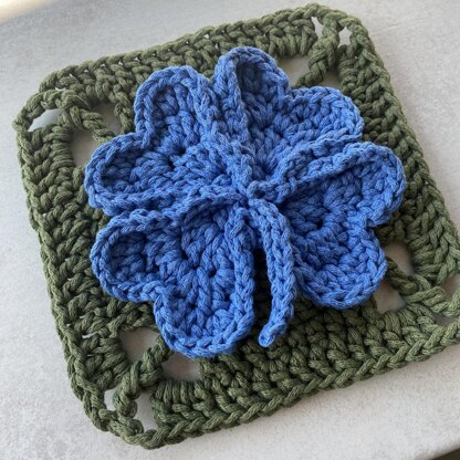 Clover Granny Square