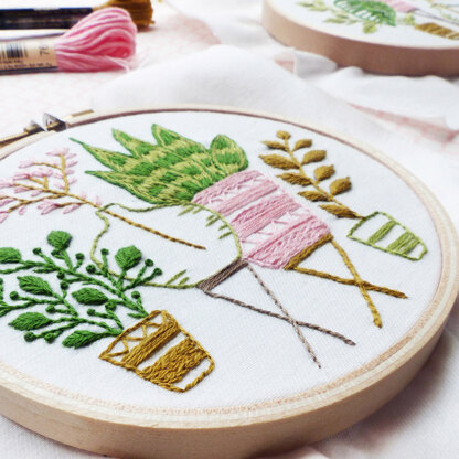 Tamar Pink & Green Houseplants Printed Embroidery Kit - 4in
