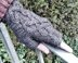 Mursten - cabled fingerless gloves