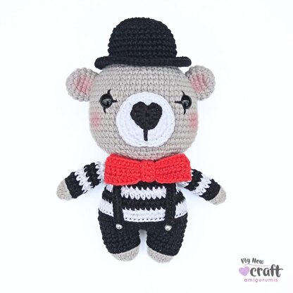 Lui, The Mime Bear Amigurumi