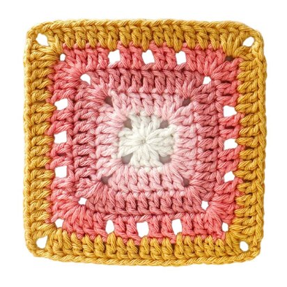 Easy Eyelet Granny Square