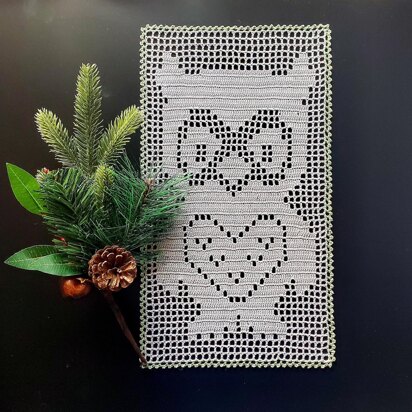 Owl Table Runner