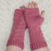 Knitting pattern ladies fingerless gloves #474