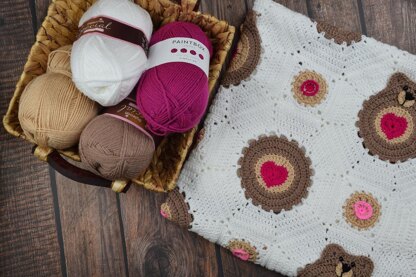 Be my Valentine bear crochet blanket