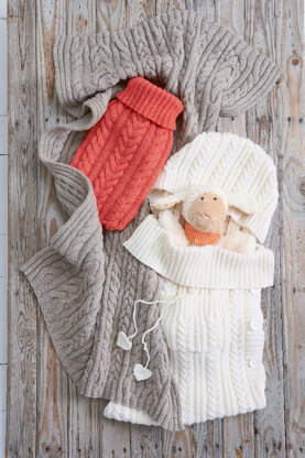 Hot Water Bottle Cover in Schachenmayr Bravo Baby - S8640 - Downloadable PDF