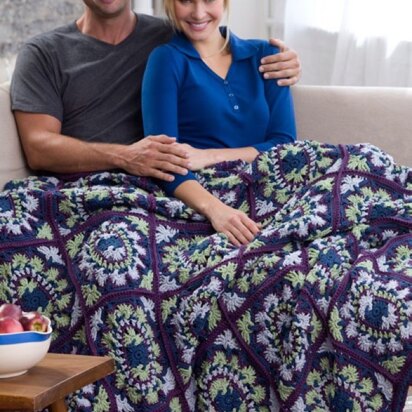 Brocade Throw in Red Heart Super Saver Economy Solids - WTV1511