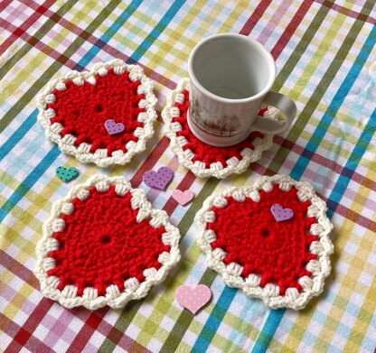 Red heart coaster by HueLaVive