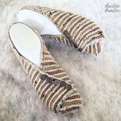 Anuradha Slippers