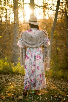 Calla Lily Pocket Shawl