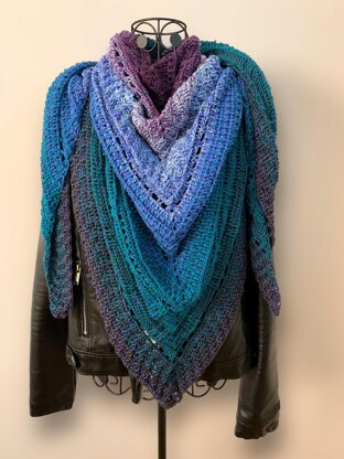 Triangular Scarf "Nyx"