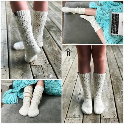 Endless Lace Crochet Socks