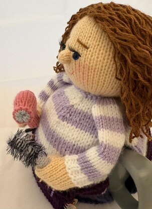 Hairdresser tea cosy