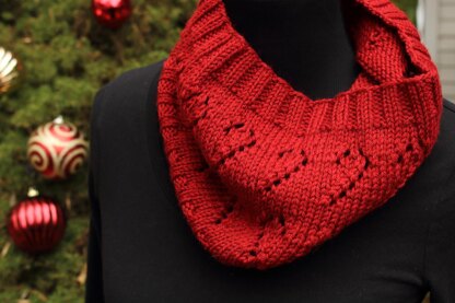 Candy Cane Cowl