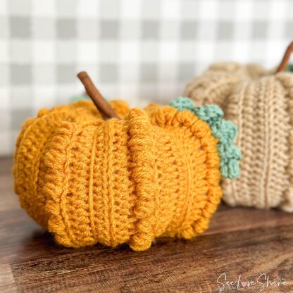 Farmhouse-Chic Stackable Crochet Pumpkins