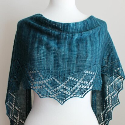 Zigzag Diamond Shawl