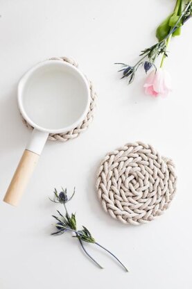 Finger Knit Trivet