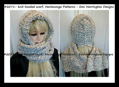 2071 - Hooded Scarf
