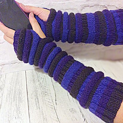 Ridged Armwarmers - knitting pattern
