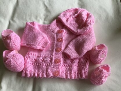 still knitting for twins