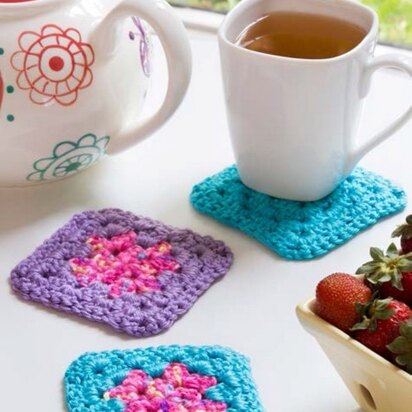 Single Square Coasters in Red Heart Gumdrop and Soft - LW3845