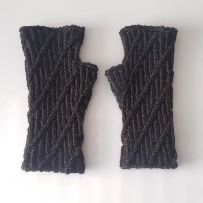 Nautilus Fingerless Gloves