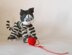 Playful Blue eyes Tabby cat ( a wire skeleton inside) - knitting pattern (knitted round)