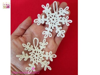 Openwork snowflake 3