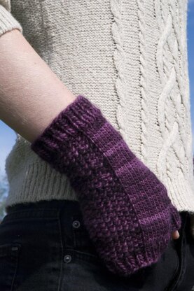 Offbeat Seed St fingerless mitts