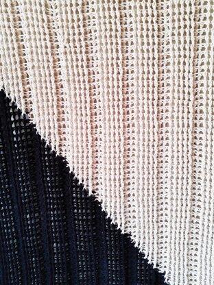 Corner Dip Color Block Crochet Throw Blanket