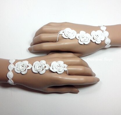 Wedding gloves