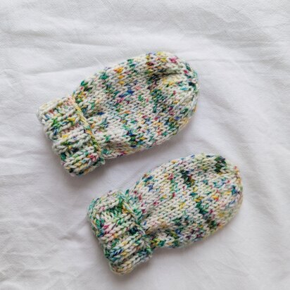 Confetti Baby Mittens