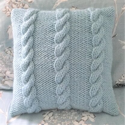 3 Cables Cushion Cover