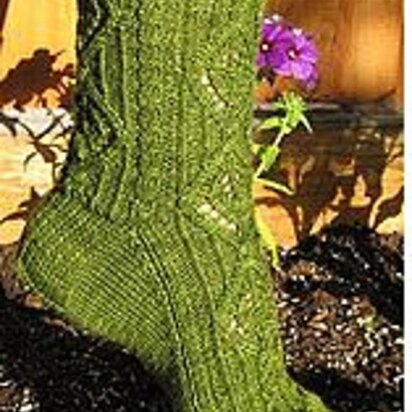 Twisted Tendrils Socks