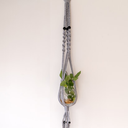 Hoooked Zpagetti Macrame Hanging Basket