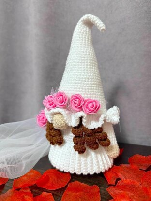 Gnome bride