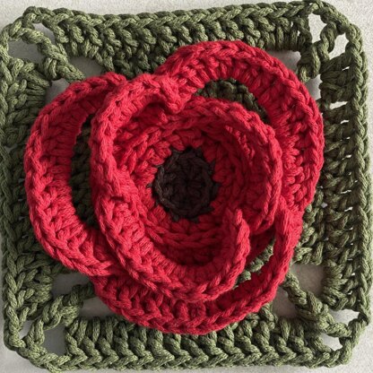 Poppy Granny Square