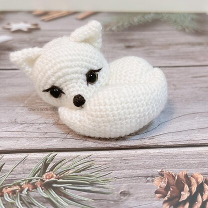 My Little Crystal - Arctic Fox Amigurumi Crochet pattern by Trang Luu